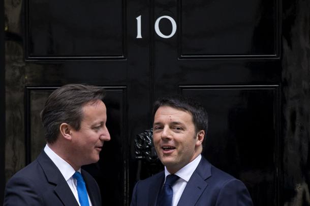 Londra, Renzi incontra Cameron a Downing Street