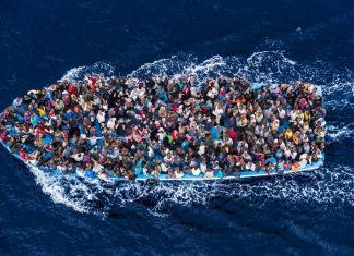 Il vergognoso business dei migranti