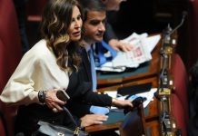 BONAFEDE A CASA! Non può restare al suo posto